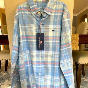 🎉NEVER WORN- WITH TAGS!! Boys Vineyard Vines button down shirt🎉